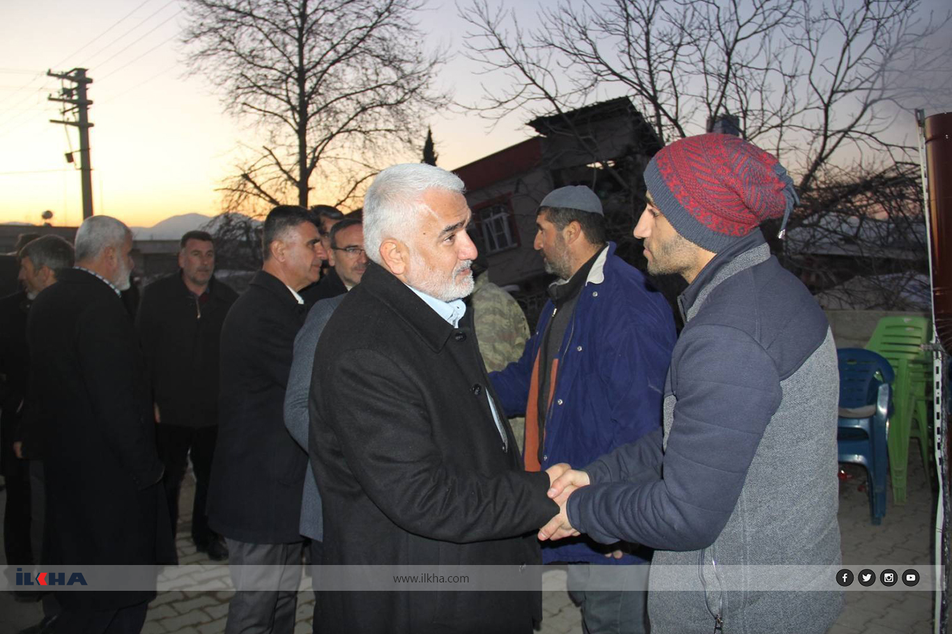 HÜDA PAR Genel Başkanı Yapıcıoğlu depremin büyük hasar verdiği Sakçagözü'nü ziyaret etti